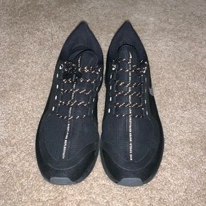 NIKE PEGASUS SHIELD RUNNING SHOES, AL BLACK